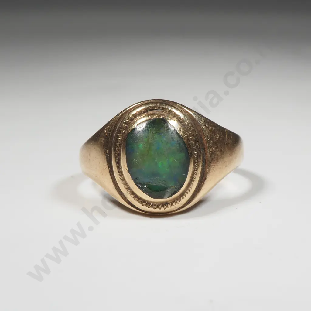 9ct Gold Opal Doublet Ring Image 1++