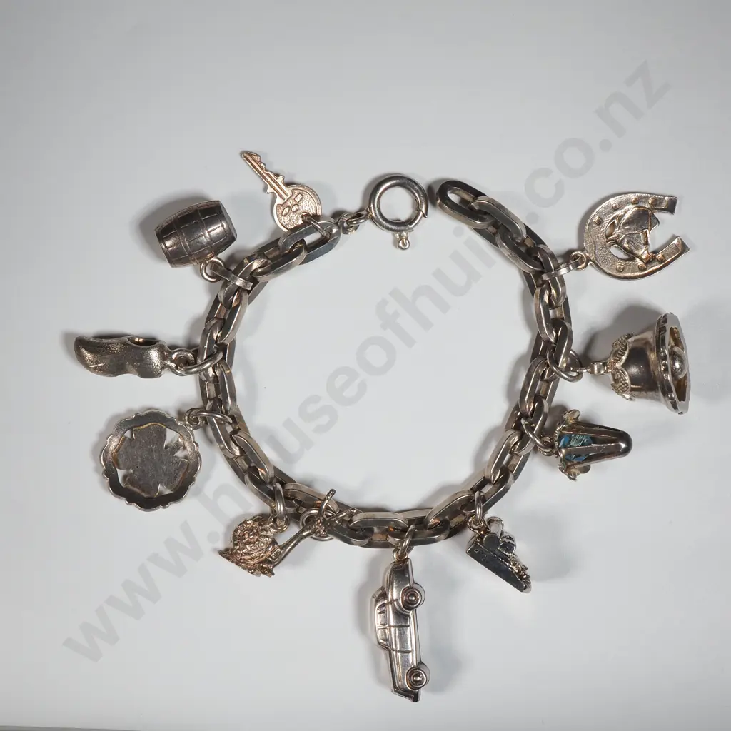 Sterling Silver Costume Brooch w Mauve & Diamond Style Gems. A/F. Image 1++