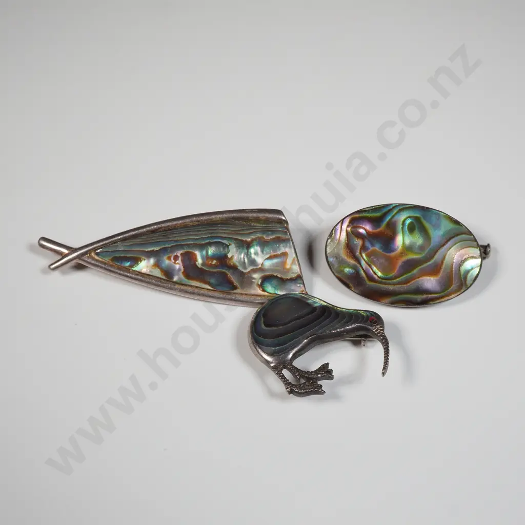 Three Sterling Silver Paua Shel Brooches  Image 1++