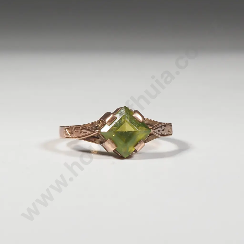 Antique 9ct Rose Gold Ring w Green Gem Image 1++