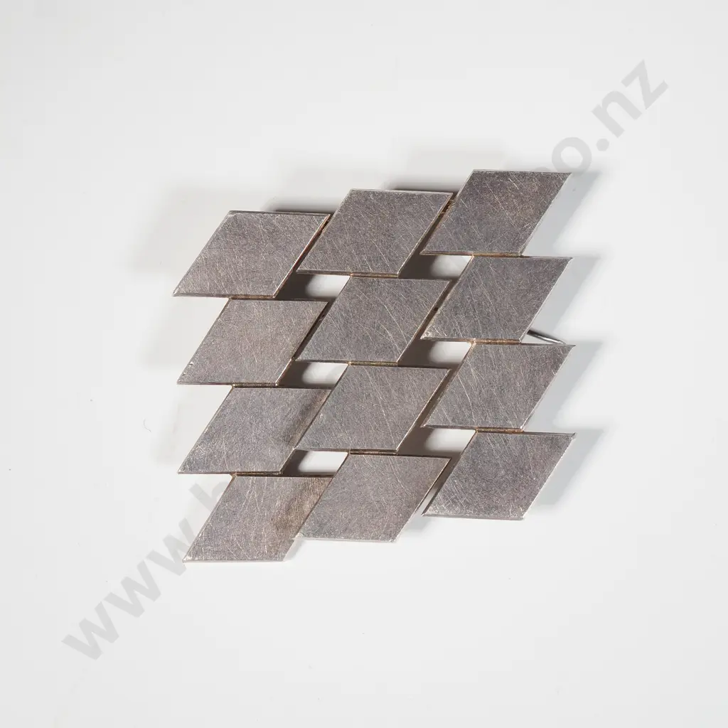 Substantial Tessellated Sterling Silver Brooch Image 1++
