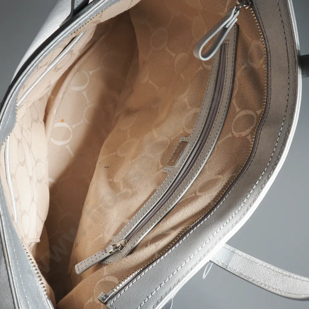 OROTON Silver Metallic Tote Bag Image 1++