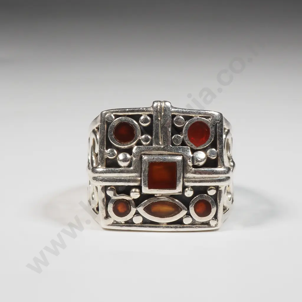 Square Sterling Silver Ring Set With Five Orange Gemstones. Weight 10.7 grams Image 1++
