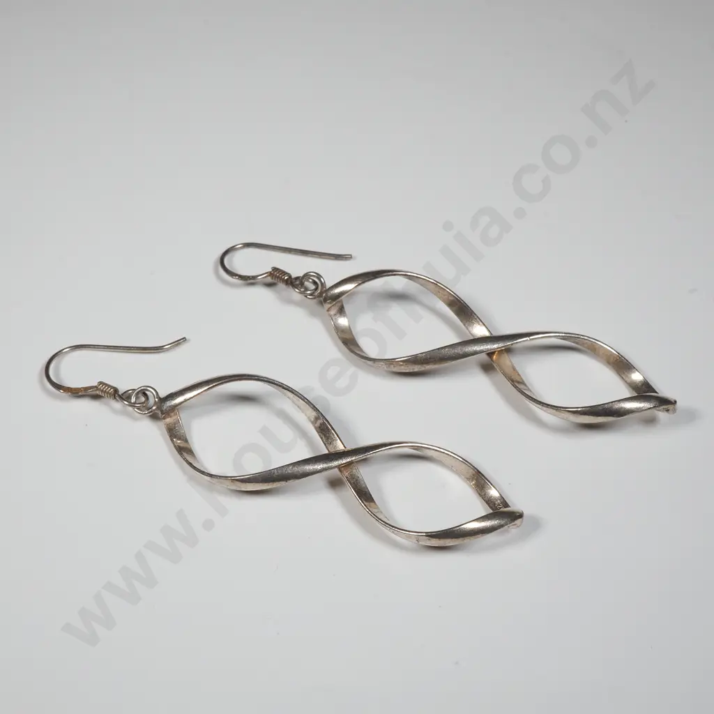 Sterling Silver Figure Of Eight Pendant Earrings  Image 1++