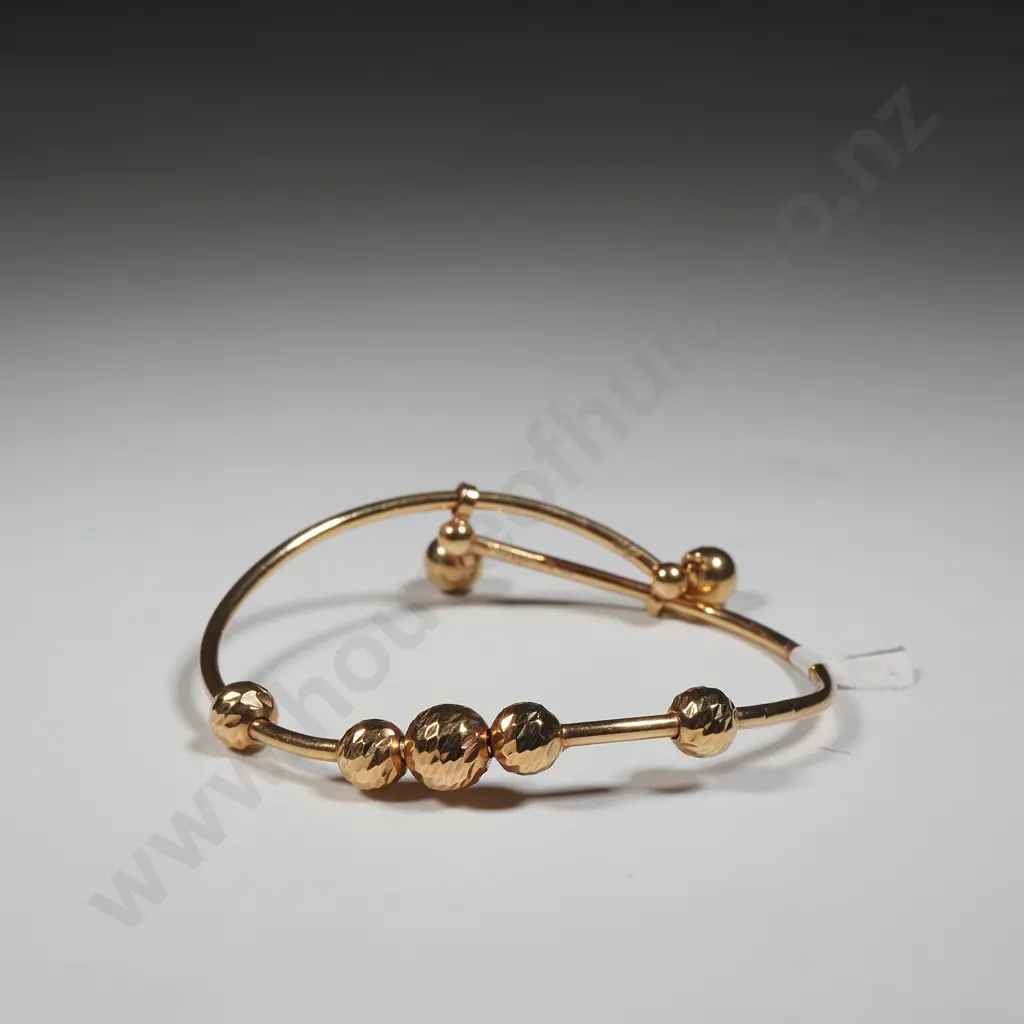 18ct Childs Bracelet Image 1++