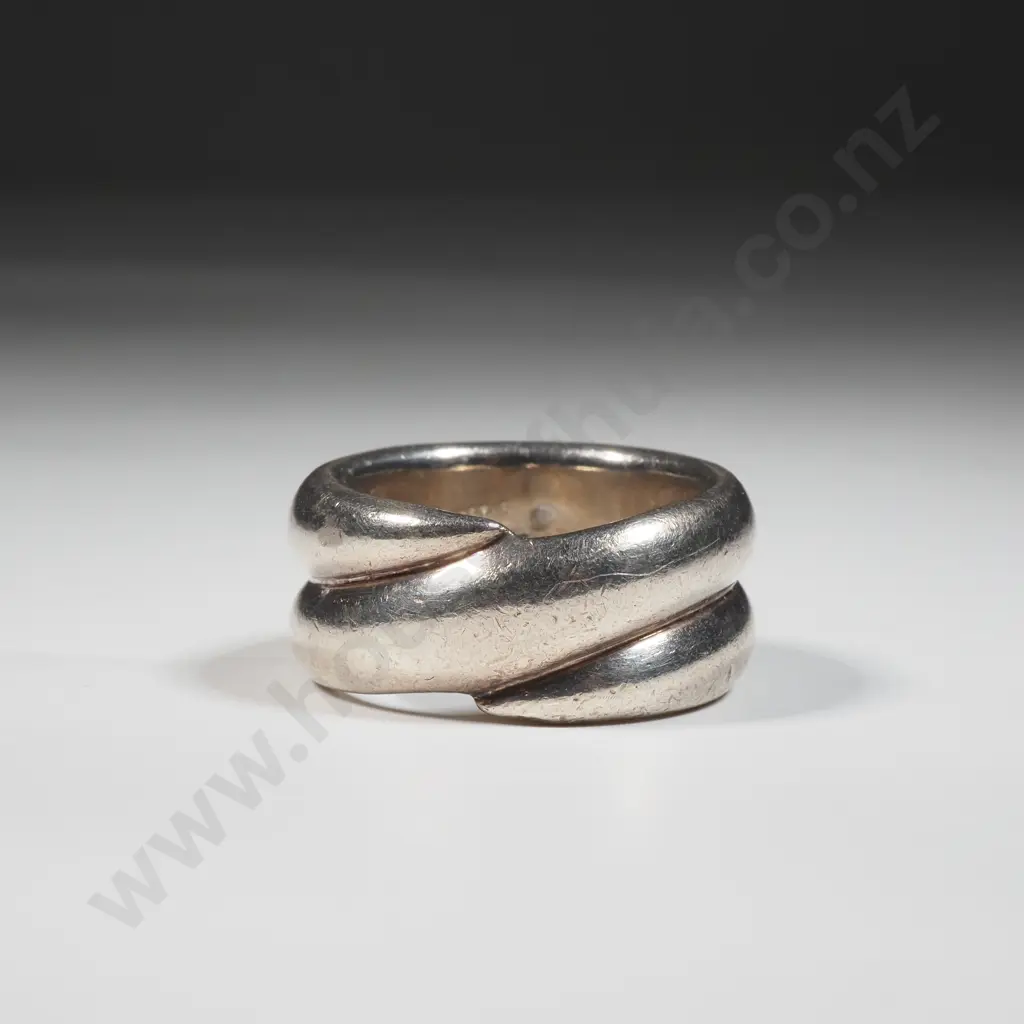 Heavy Sterling Silver Ring Image 1++