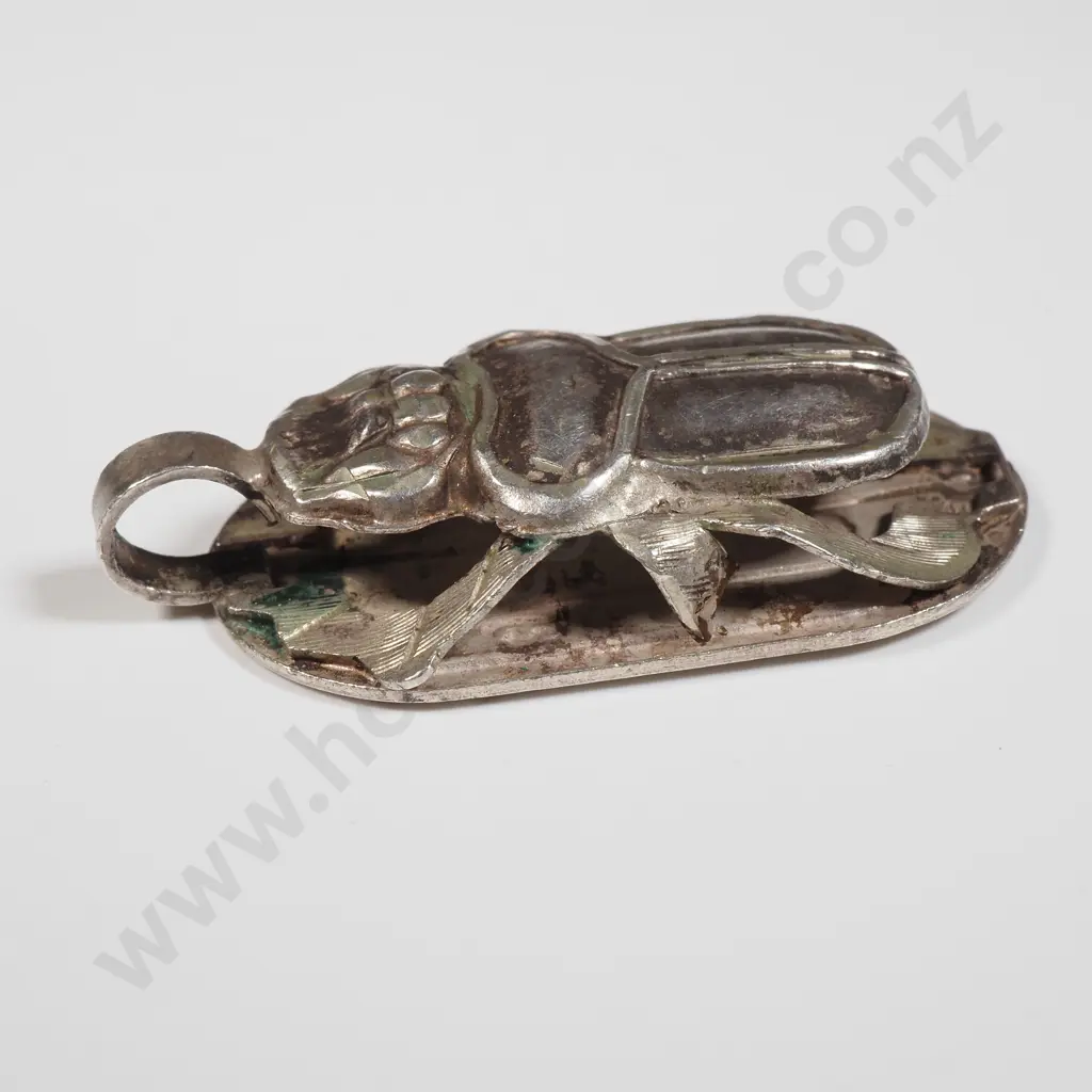 Sterling Silver Scarab Beetle Pendant with Egyptian Motifs Verso Image 1++