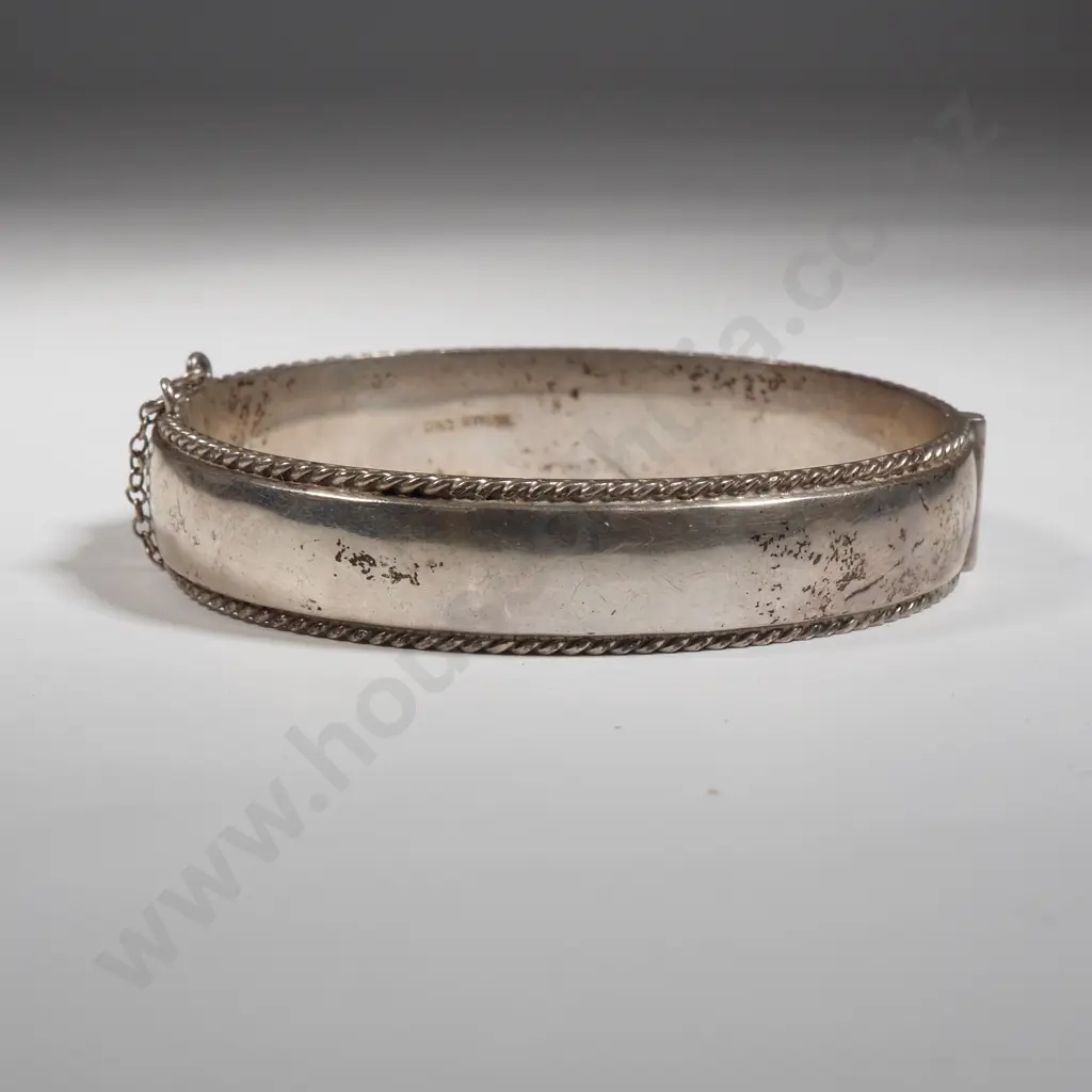 Sterling Silver Snap Bracelet with Engraved Front  Image 1++
