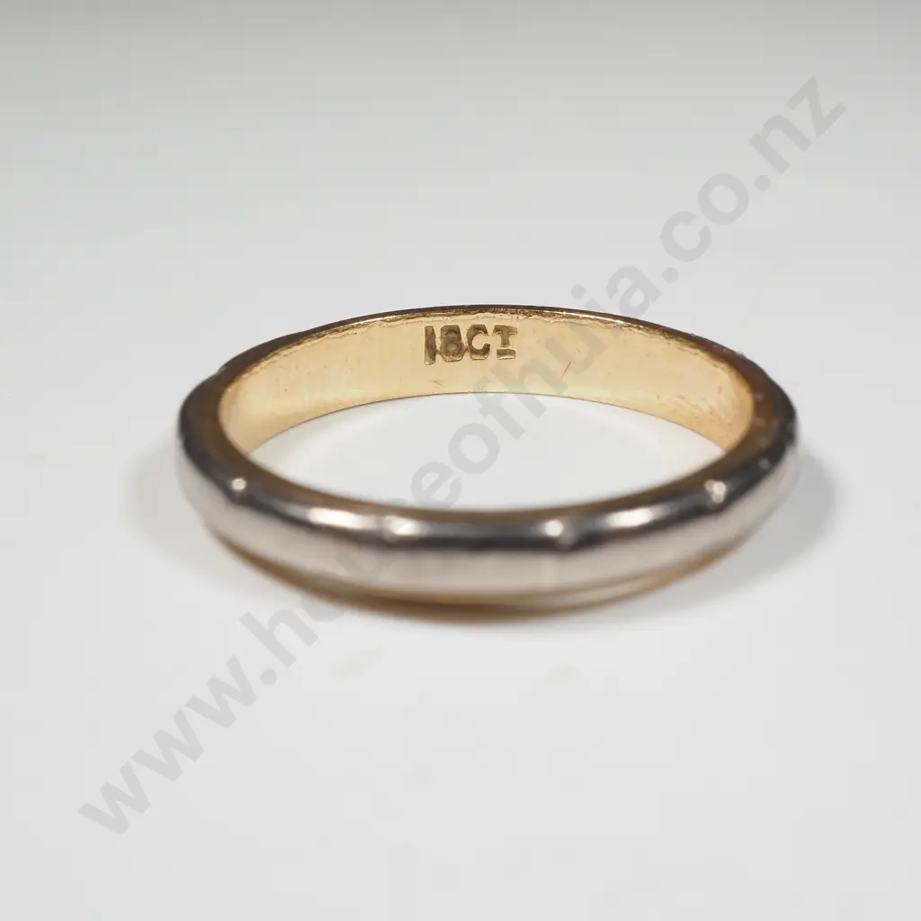 18ct Gold & Platinum Wedding Band Image 1++