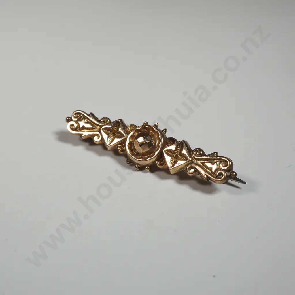 9ct Gold Brooch Image 1++