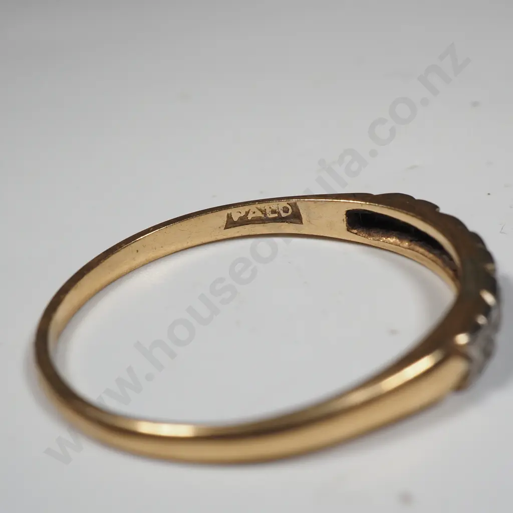 18ct Gold Ring Image 1++