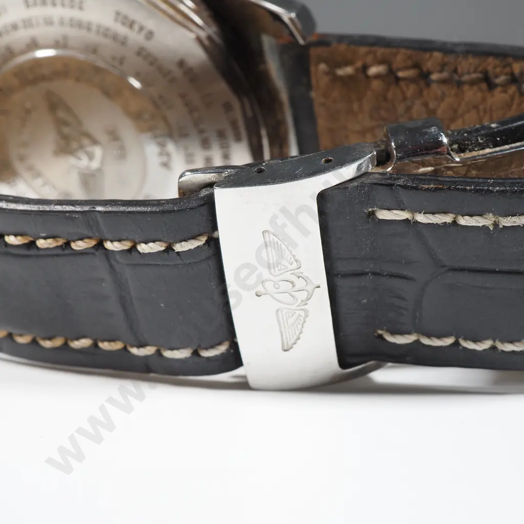 Breitling Navitimer Black Dial  Copy Wristwatch Image 1++