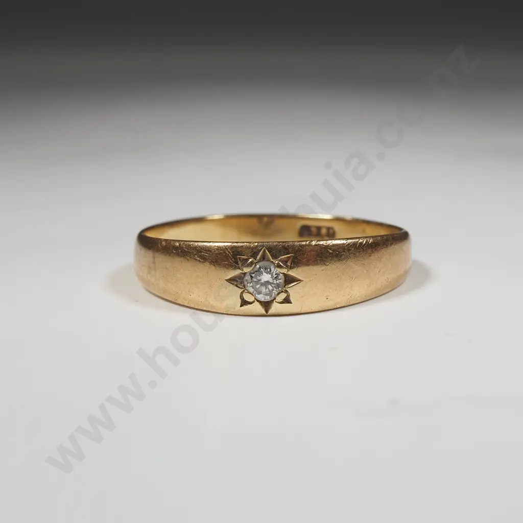 18ct Gold Diamond Ring Image 1++