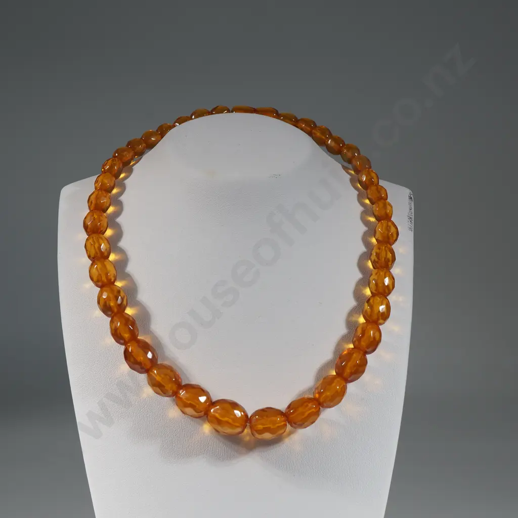 Amber Coloured Faceted Beaded Necklace Image 1++
