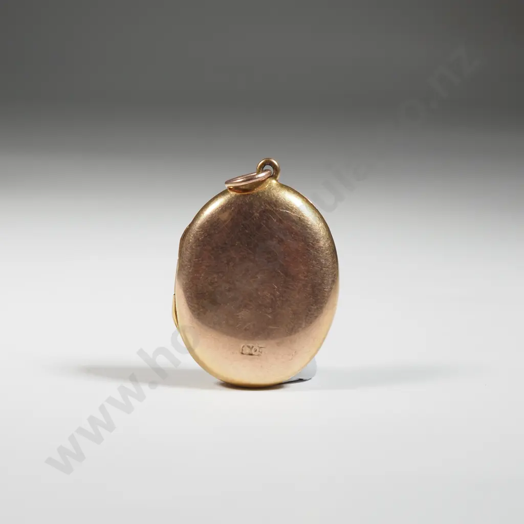 9ct Gold Pendant Image 1++
