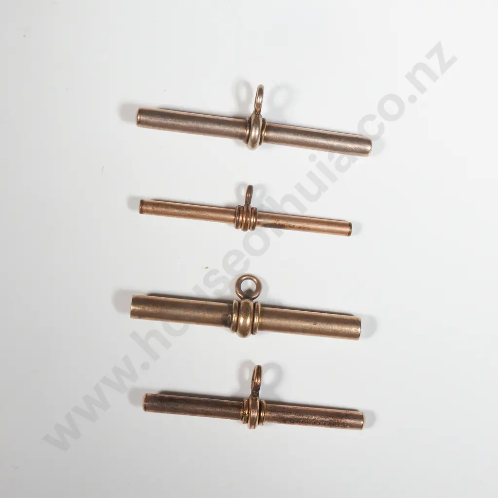 10 Antique Pocket Watch Keys Image 1++