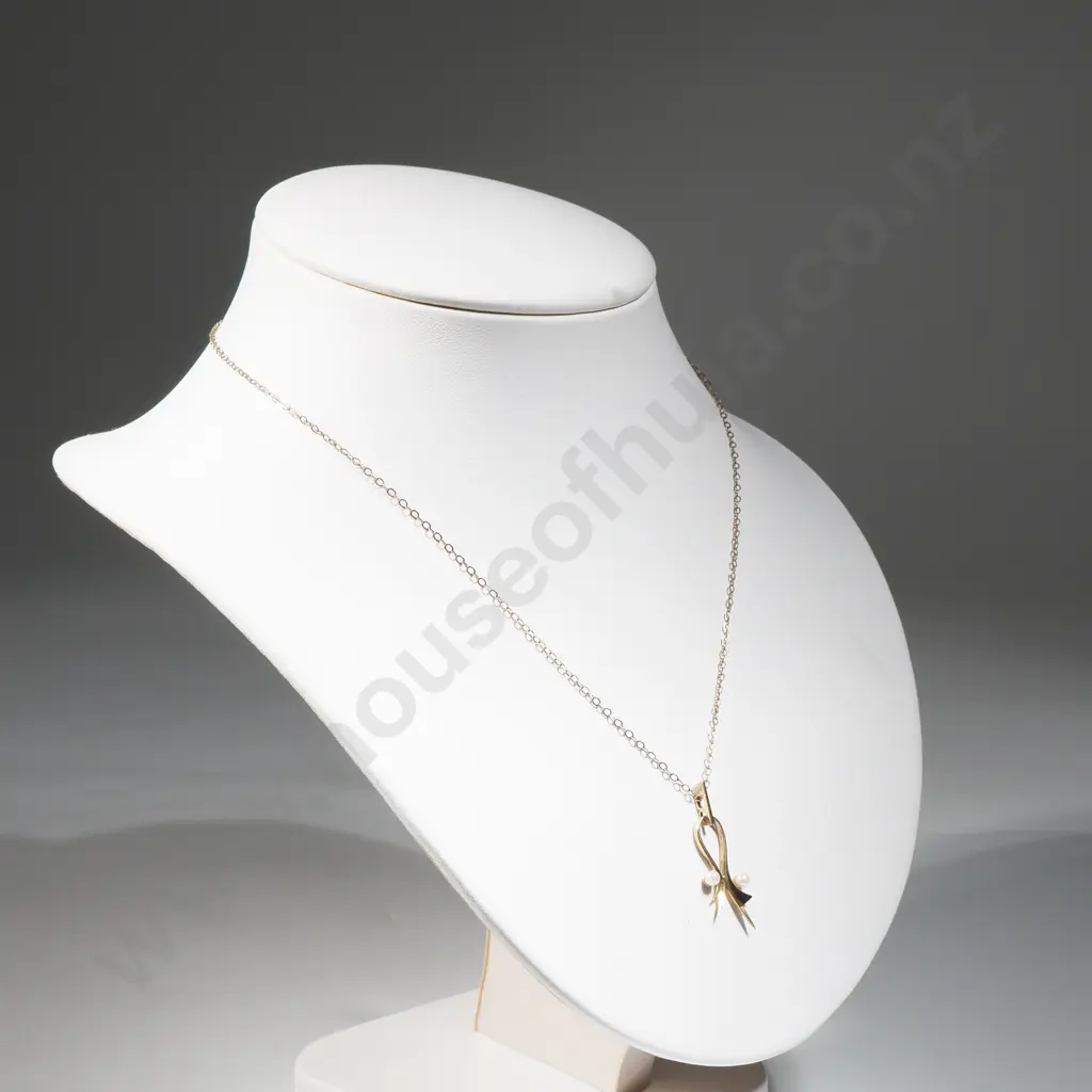 Gilt Sterling Silver & Pearl Pendant with Chain  Image 1++