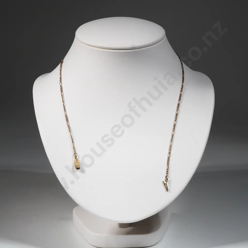 Brass Coloured Figaro Chain. Image 1++