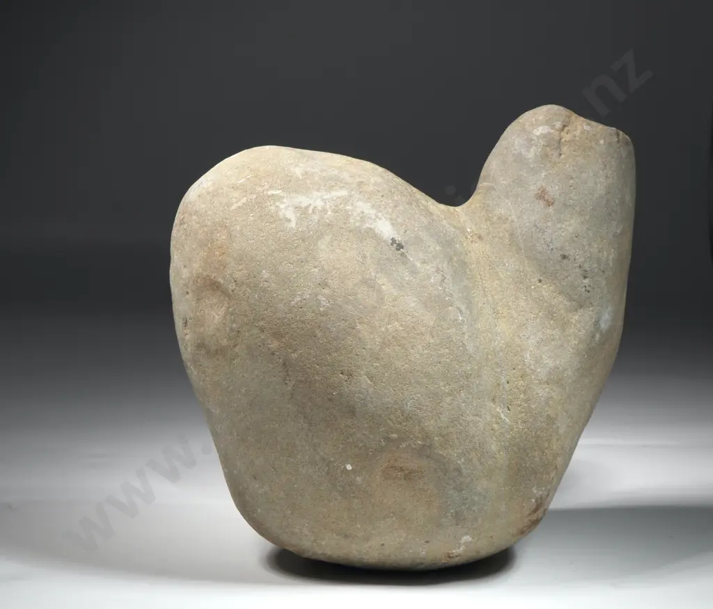Pre-European Stone Māhē - Y22723 Image 1++