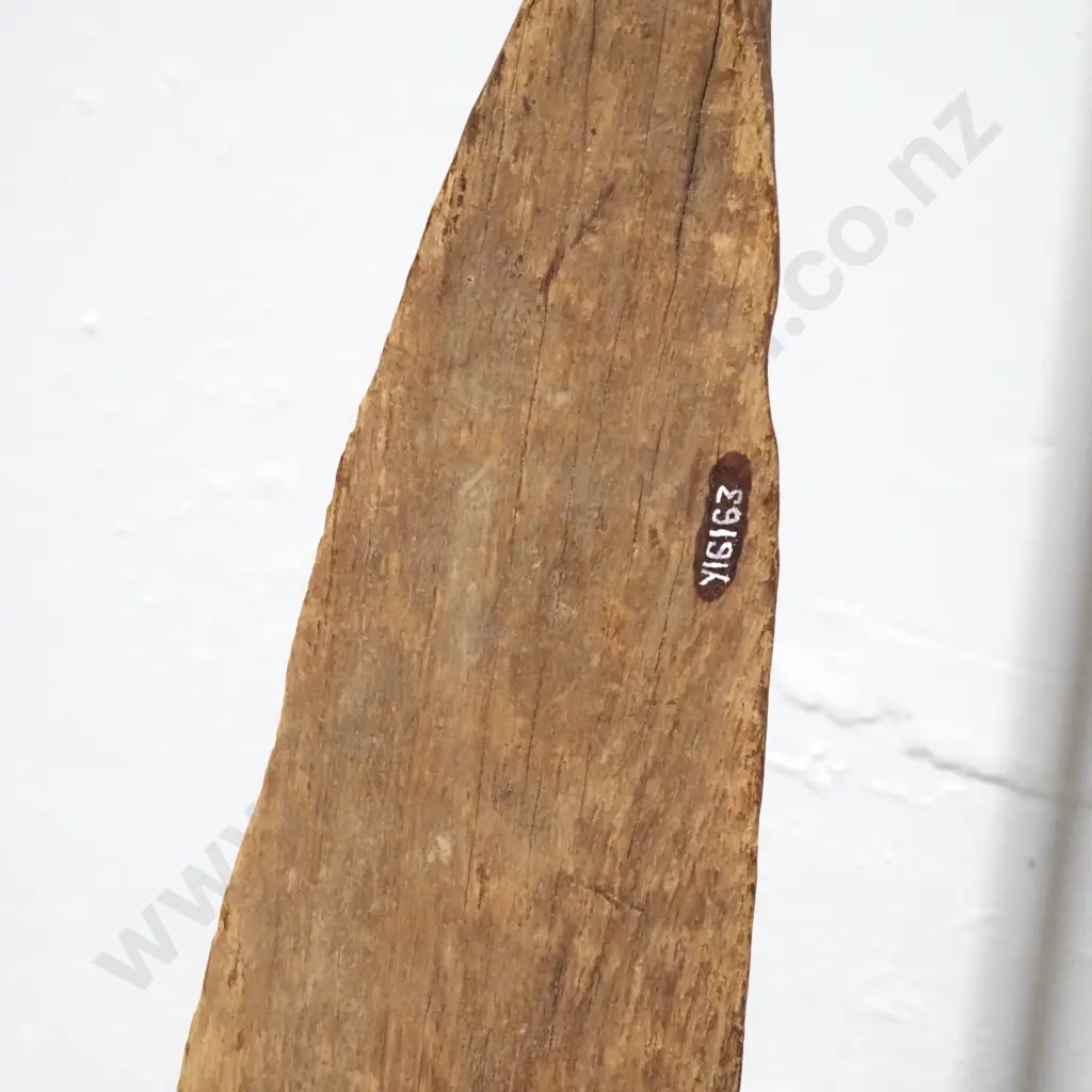Pre-European Wooden Waka Hoe (Canoe Paddle) - Y16163 Image 1++