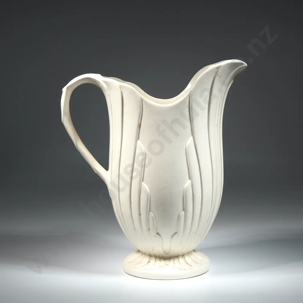 Crown Lynn No 622 Jug Art Deco Style  Image 1++