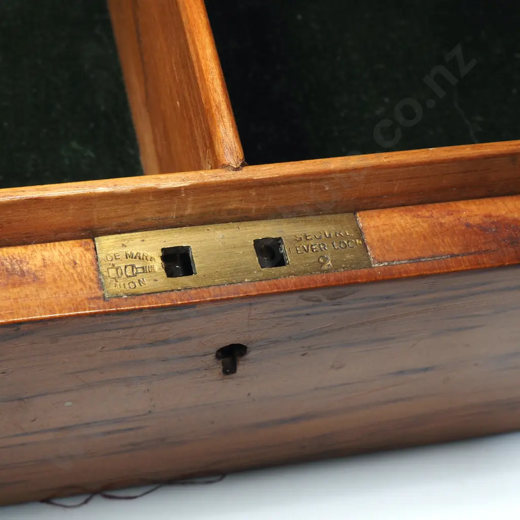 Antique New Zealand Mottled Kauri Timber Lined Jewellery Box Image 1++