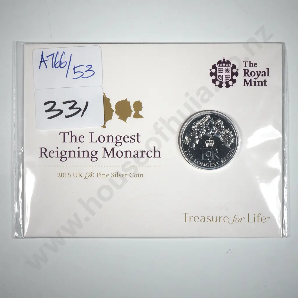 2015 United Kingdom The lOngest Reigning Monarch Half Ounce Fine Silver 20 Pound Coin  Image 1++