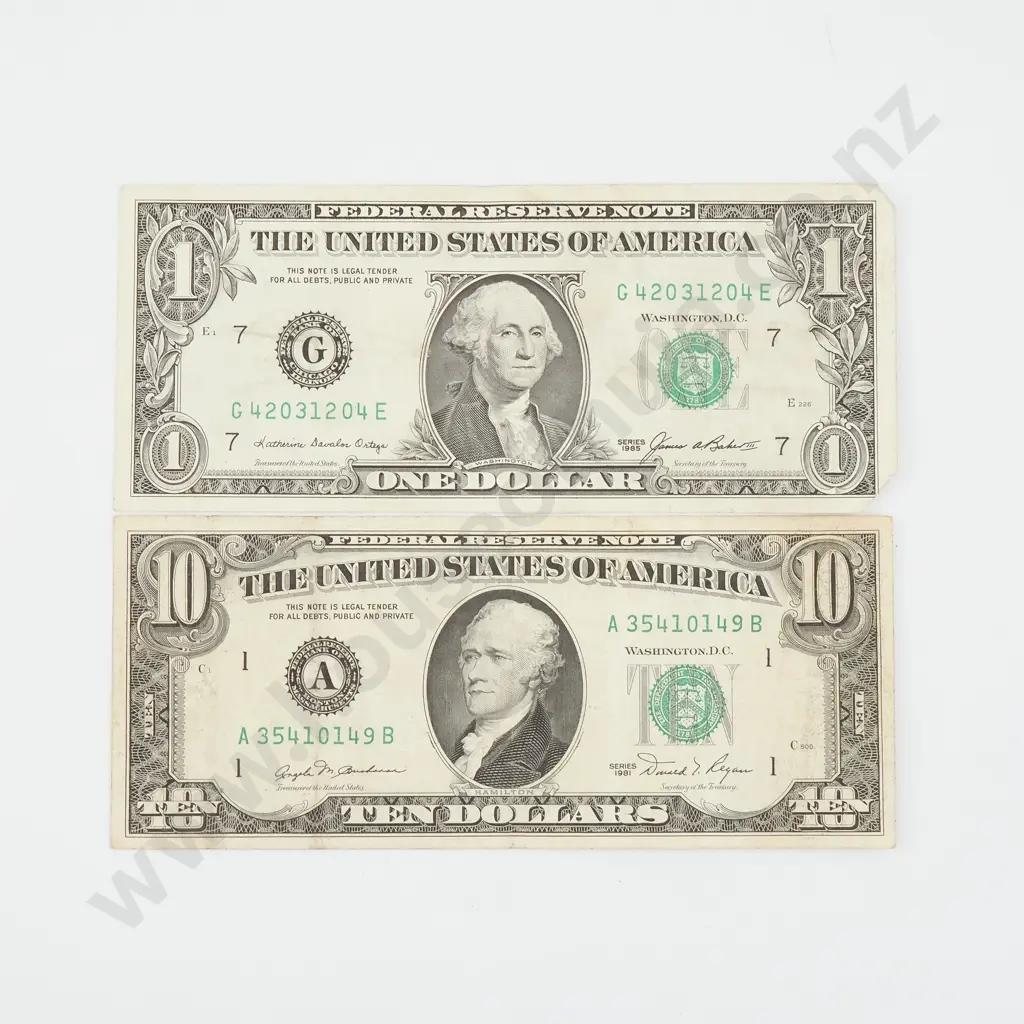 United States of America $1 & $10 Banknotes  Image 1++