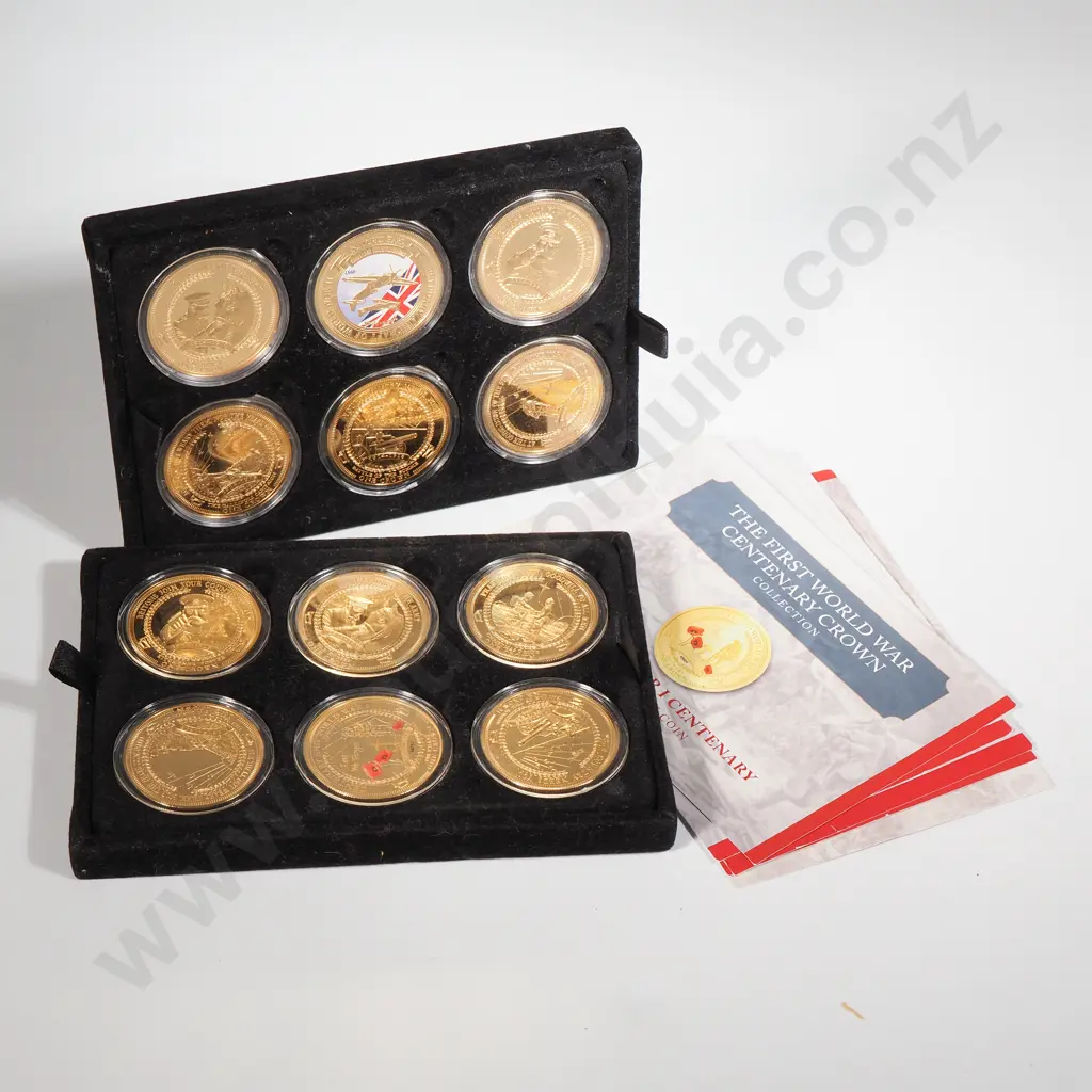 12 Tristan Da Cunha Gold Plated Crown Size Coins WW1 Themes - Capsules in Two Velvet Tray  Image 1++