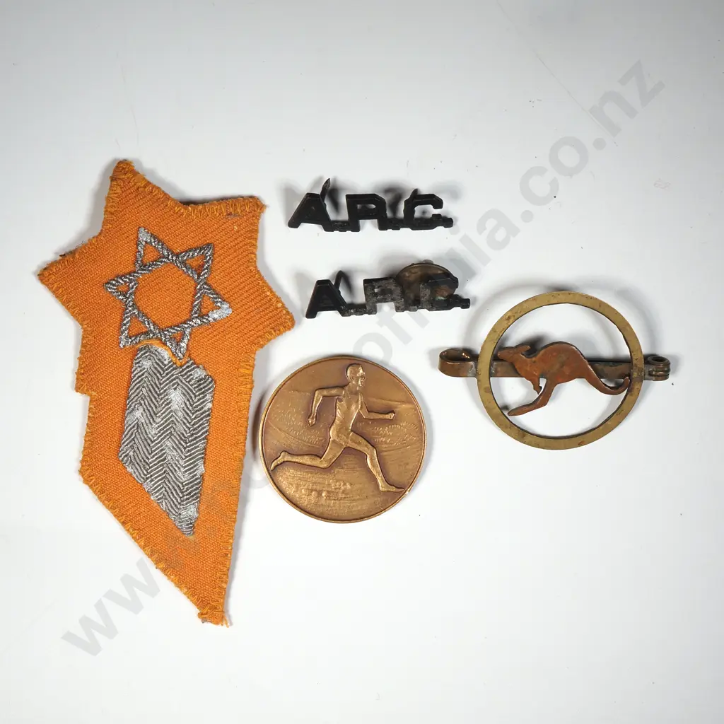 Assorted Lot of Military Items. Image 1++