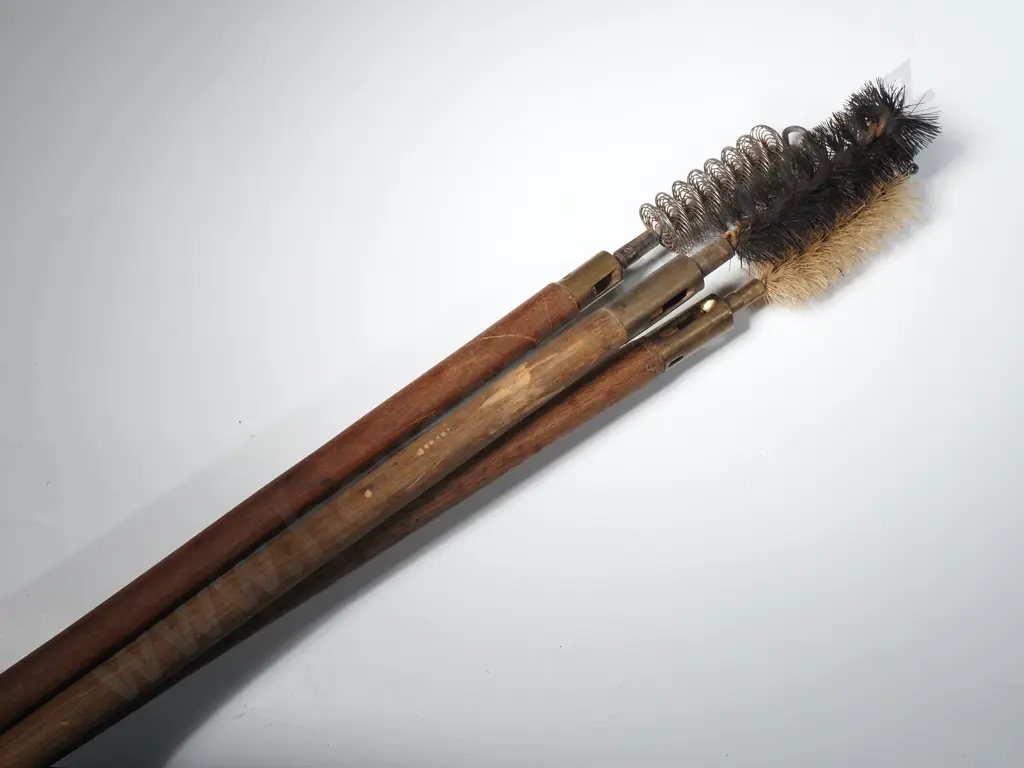 Vintage Wood & Brass 3 Piece Shotgun Cleaning Rod With Brush Tip Image 1++