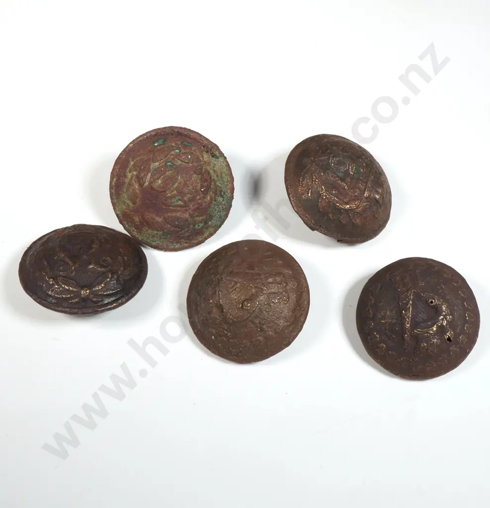 Assorted New Zealand Wars Ground Dug Buttons  Image 1++