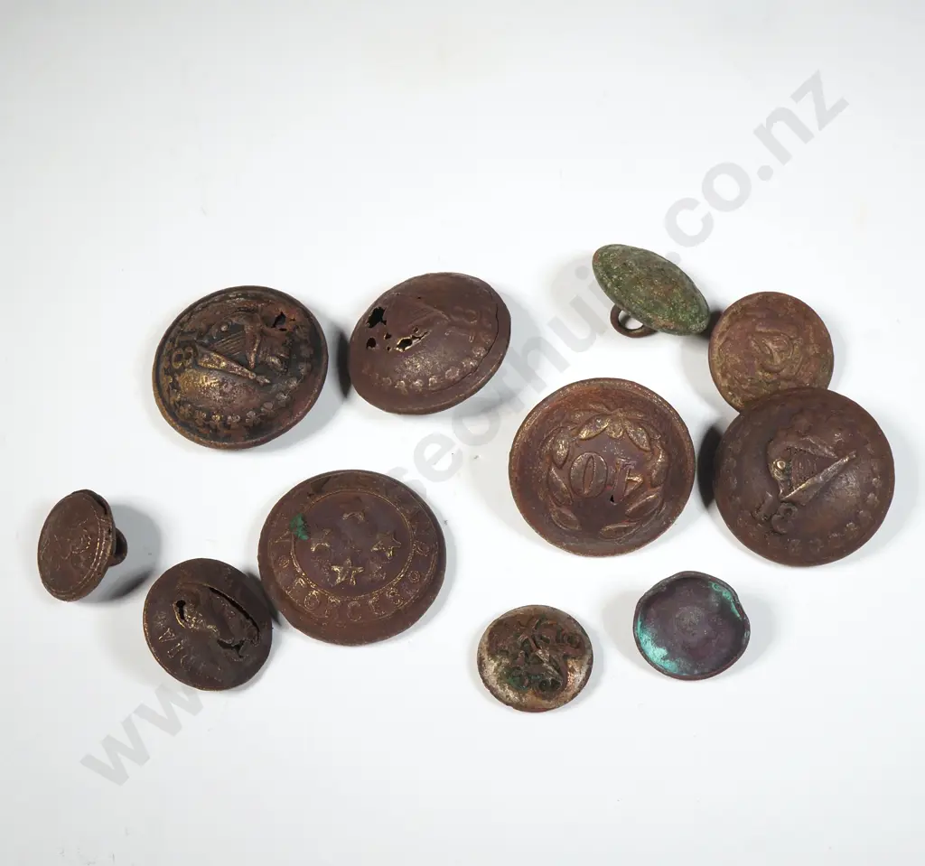 Assorted New Zealand Wars Ground Dug Buttons  Image 1++