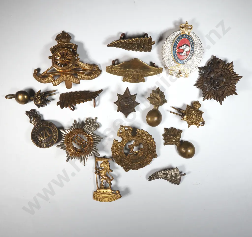Ten Assorted NZ Military Badges. Image 1++