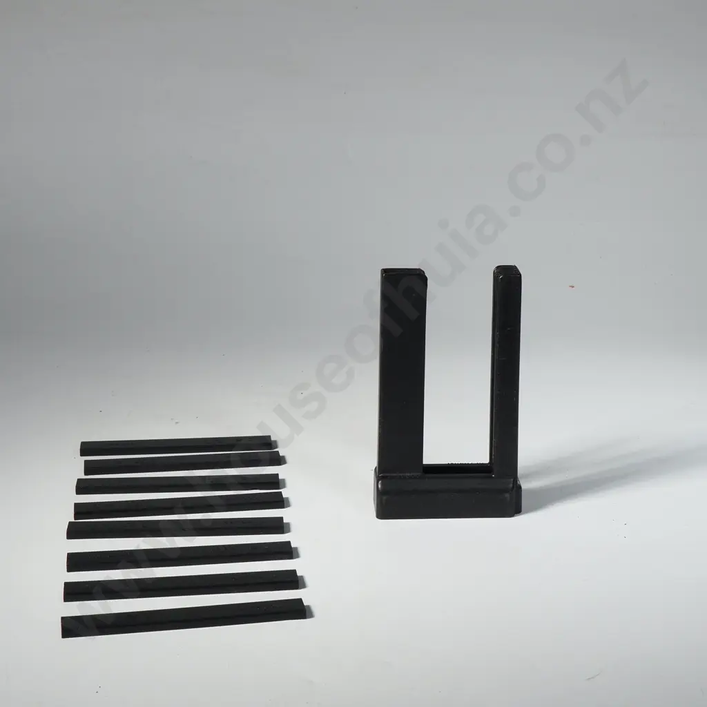 Seven Stripper Clips & Loading Tool for AR15 Magazine  Image 1++