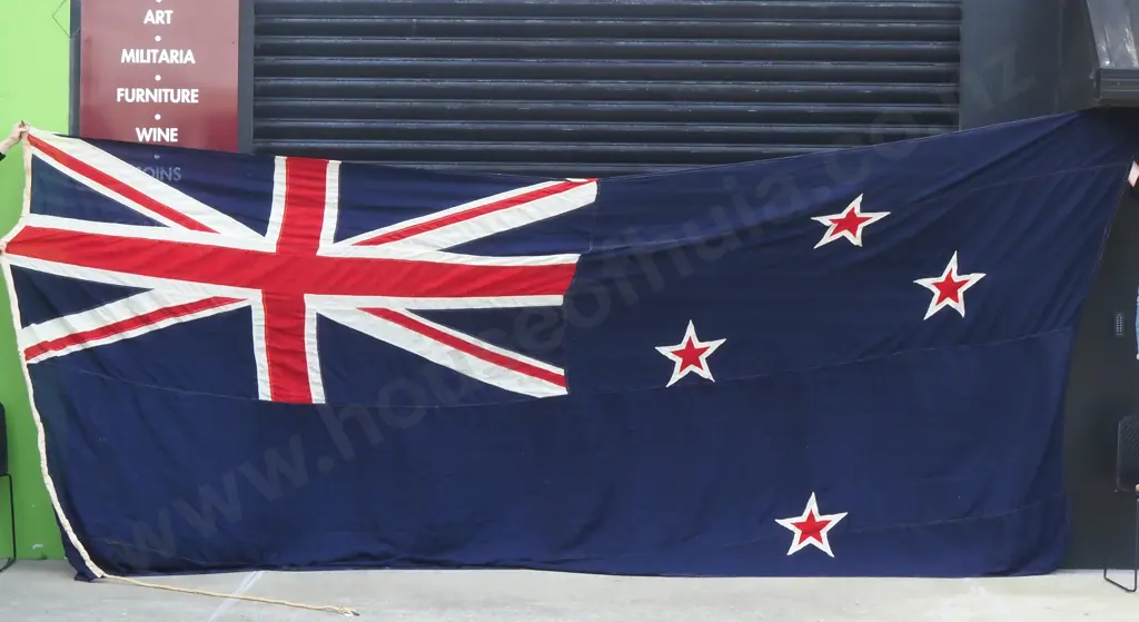 Very Large Vintage New Zealand Ensign Image 1++