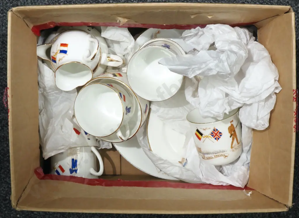 Part Tea set (15 Pieces), Commemorative, European War 1914 & 1915; Jackson & Gosling Ltd Image 1++