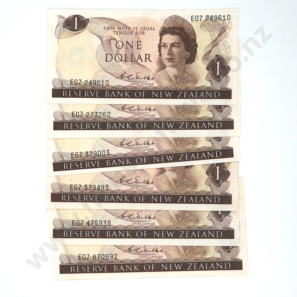 Six One Dollar Wilks Banknotes - E07 Prefix  Image 1++