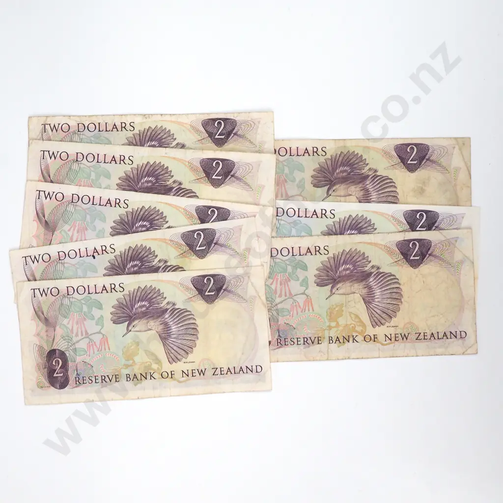 Eight Two Dollar Hardie Type I Banknotes - Various Signatures - Average Condition  Image 1++