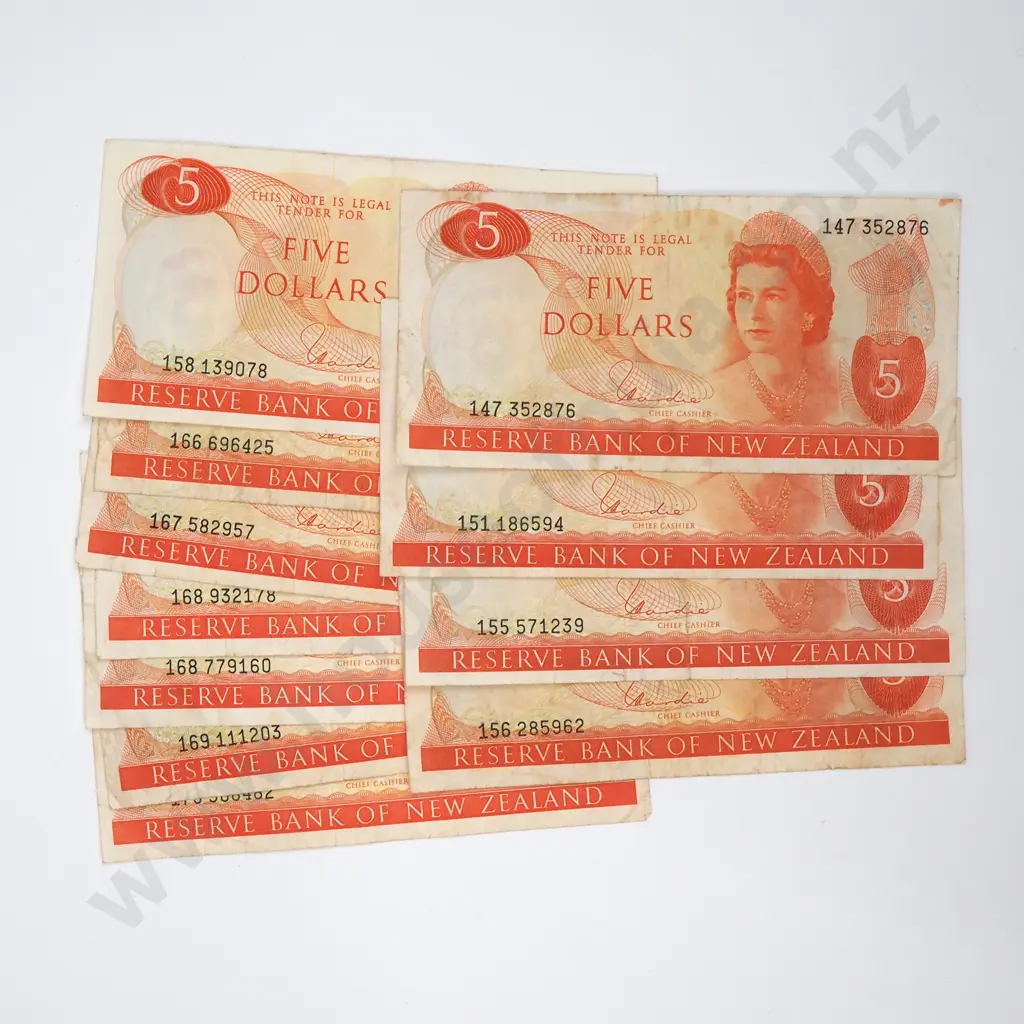 Eleven Five Dollar Hardie Type I Banknotes - Various Prefixes - Average Condition  Image 1++