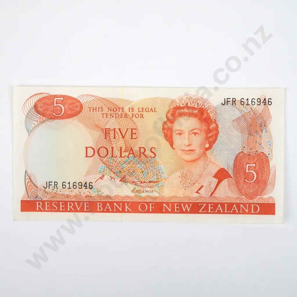 Five Dollar Russell Banknote - AUNC  Image 1++