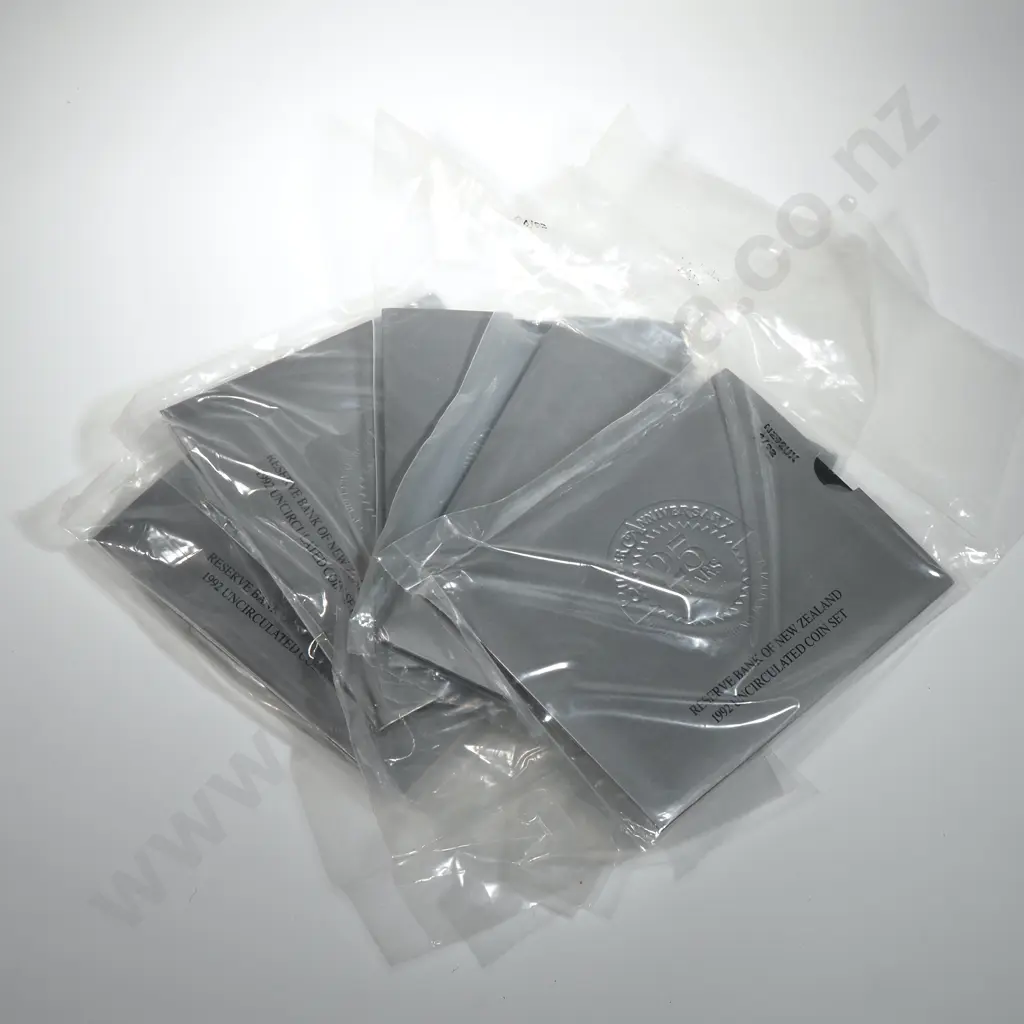 Five New Zealand UNC Coin Sets  Image 1++