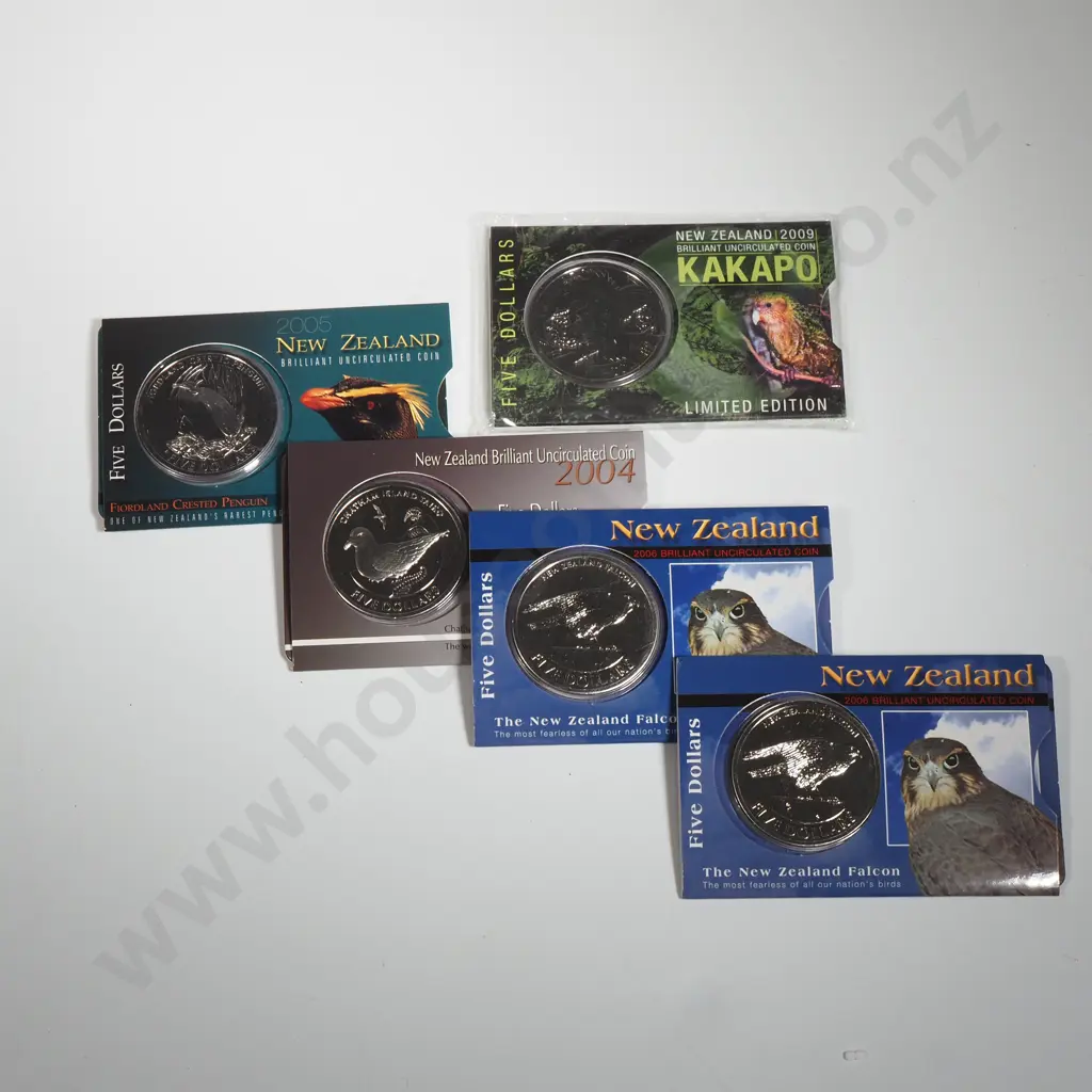 Five New Zealand UNC Five Dollar Coins  Image 1++