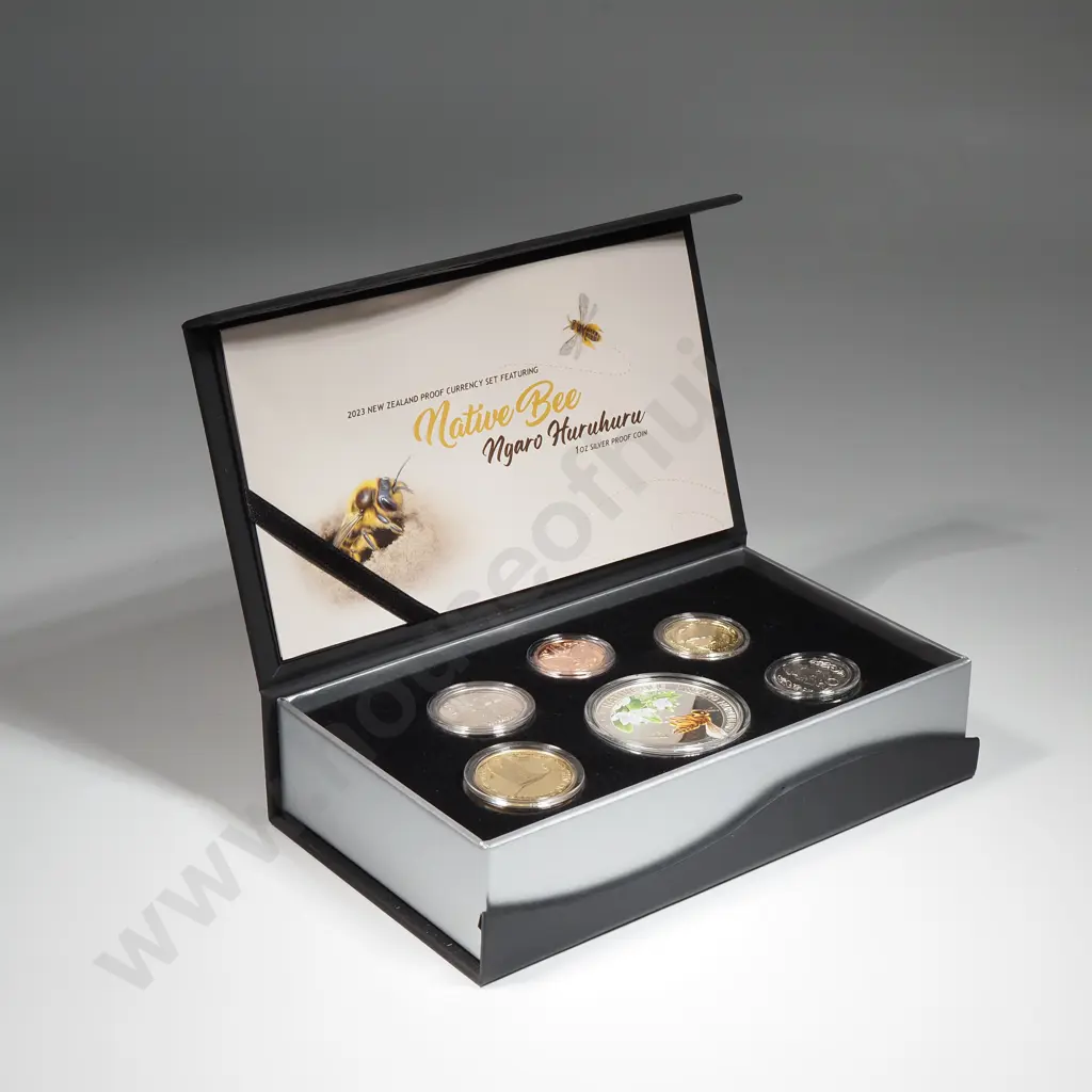 2023 New Zealand proof Currency Set  Image 1++