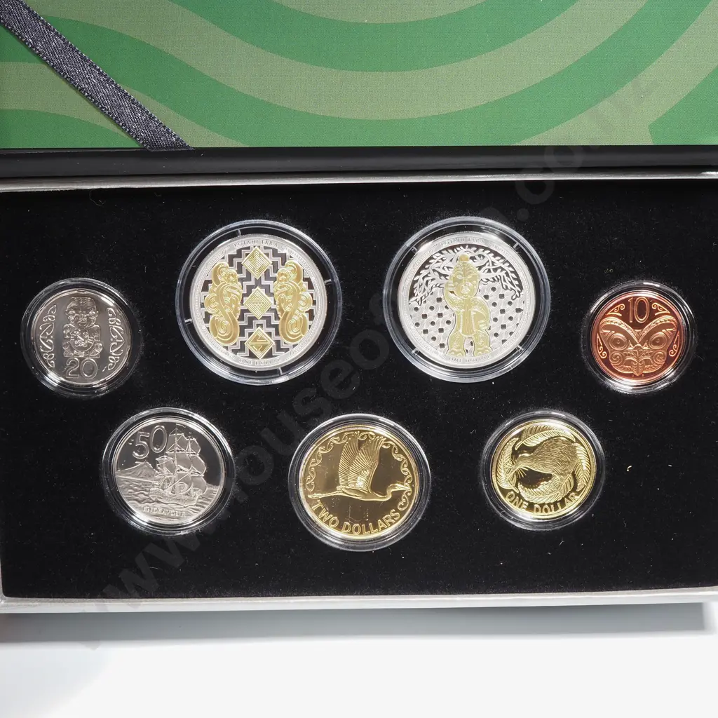 2022 New Zealand Proof Currency Set  Image 1++