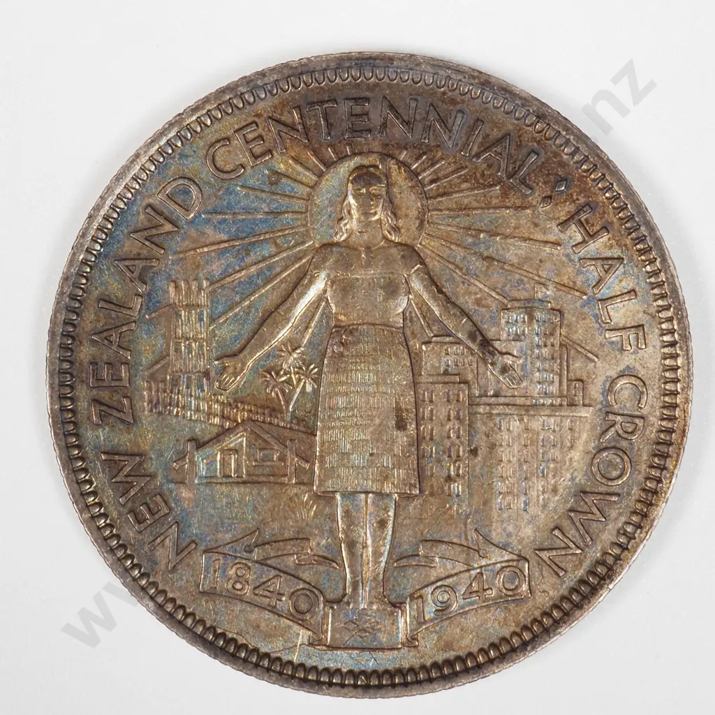 1940 New Zealand Waitangi Half Crown  Image 1++