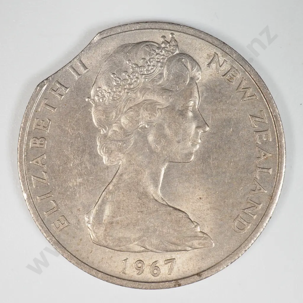 1967 New Zealand Ten Cent Coin w Clip Error  Image 1++