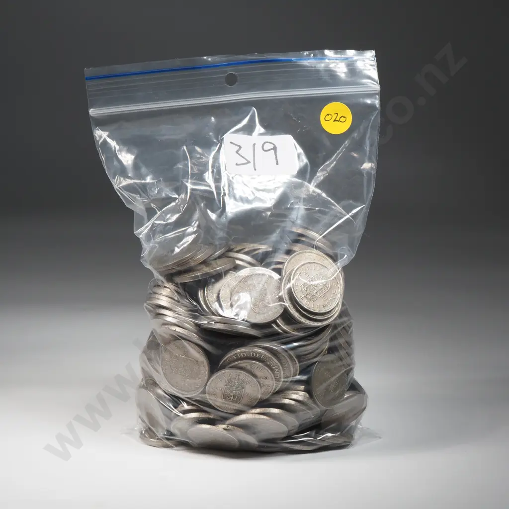 UK coins 1947 – 1967, one shilling x 160 and two shillings x 100 Image 1++