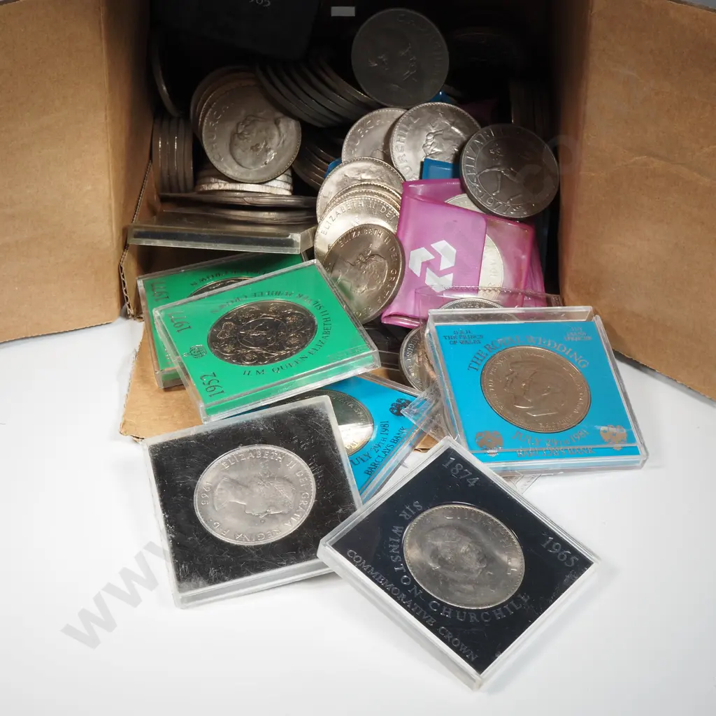 48 x UK 1965 Churchill crowns, 7 x 1972 25 pence, 14 x 1977 25 pence, 8 x 1980 25 pence and 13 x 1981 25 pence Image 1++