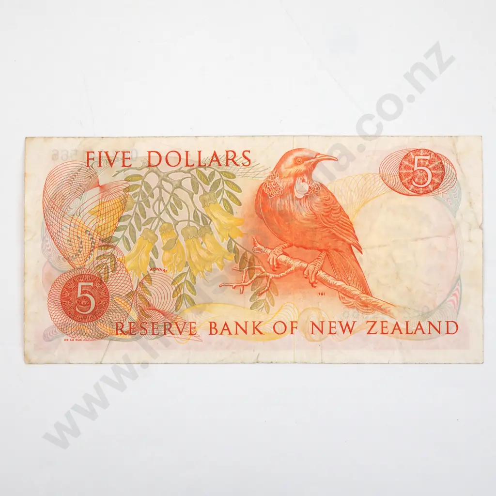 New Zealand Five Dollar Fleming Banknote  Image 1++